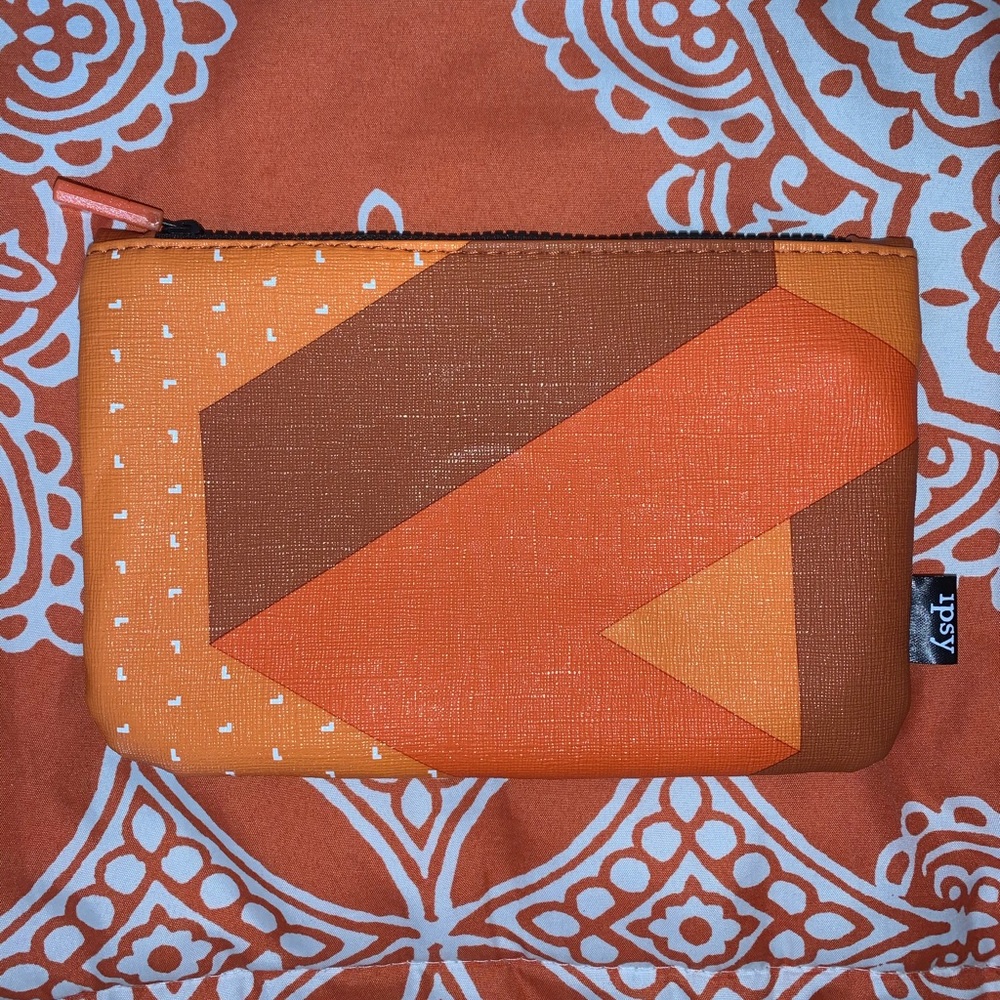 Ipsy makeup bag